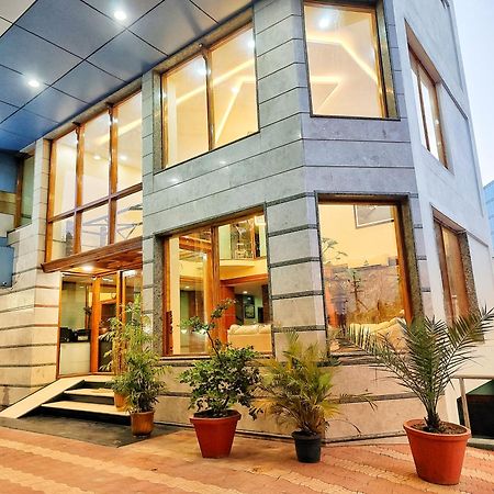 Hotel Presidency Kempegowda International Airport Бангалор Екстериор снимка