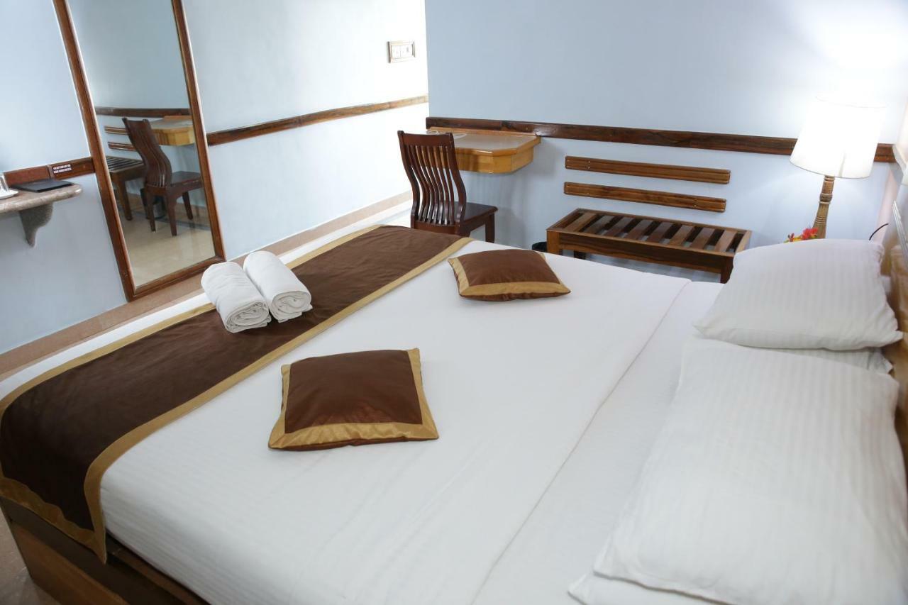 Hotel Presidency Kempegowda International Airport Бангалор Екстериор снимка