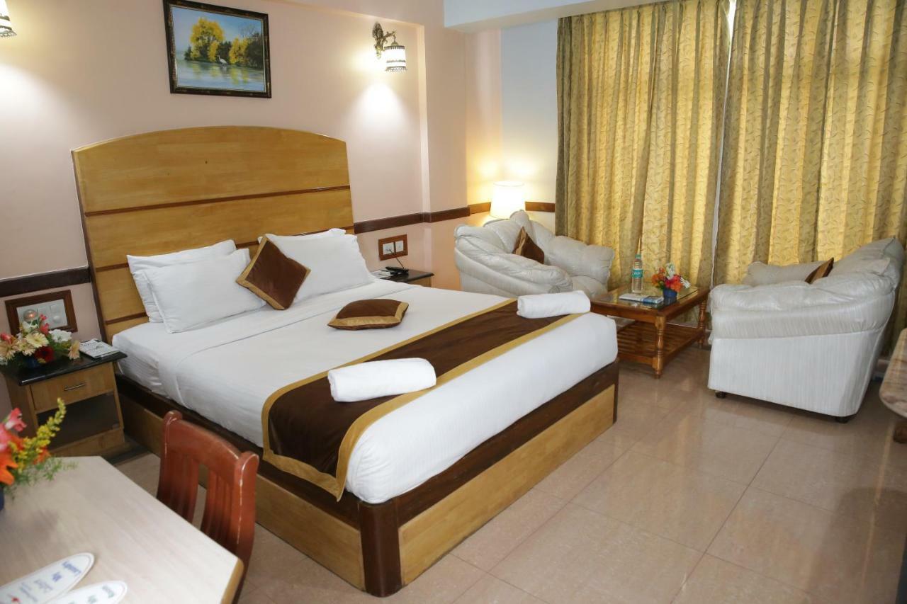 Hotel Presidency Kempegowda International Airport Бангалор Екстериор снимка